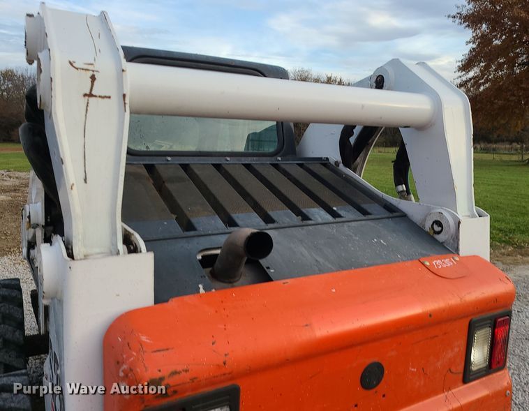 image for item LJ9328 2008 Bobcat S250  skid steer loader