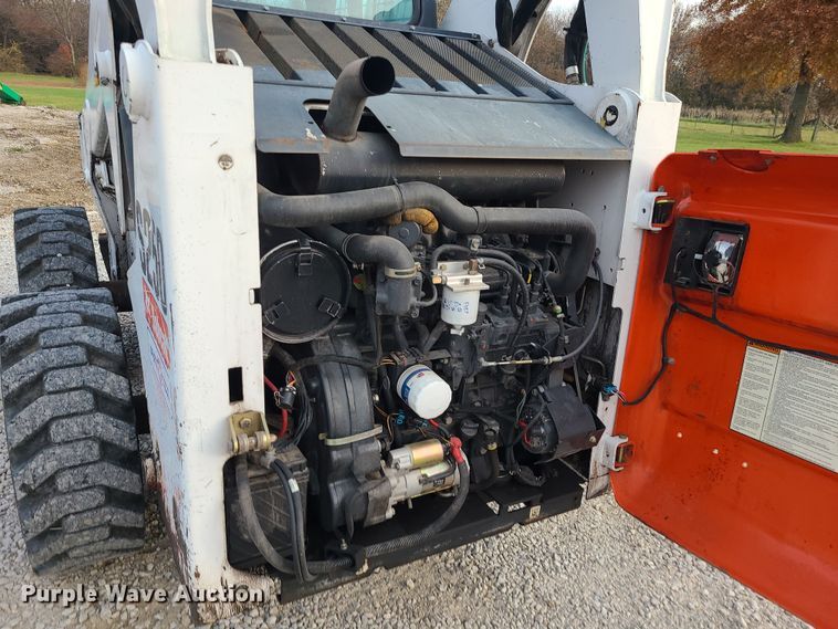 image for item LJ9328 2008 Bobcat S250  skid steer loader