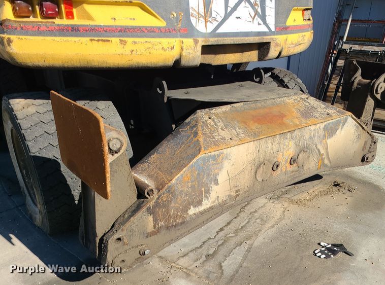 image for item LJ9357 2002 Caterpillar M315  wheeled excavator