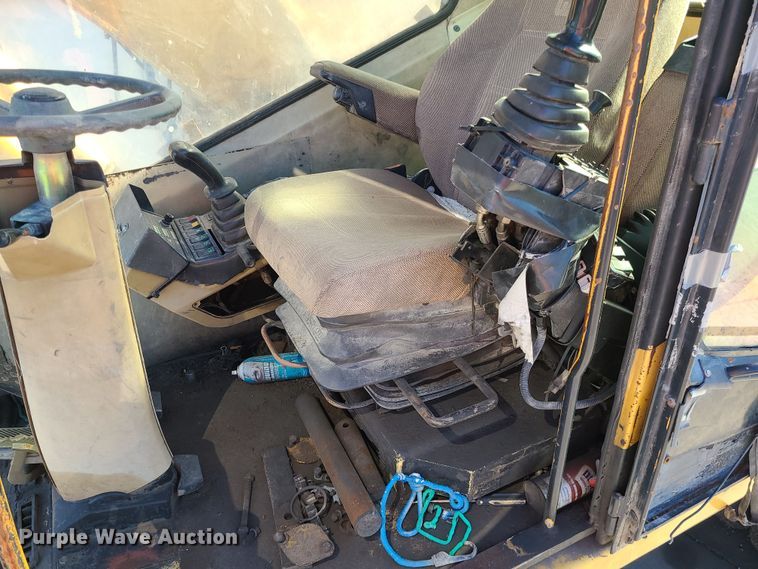 image for item LJ9357 2002 Caterpillar M315  wheeled excavator