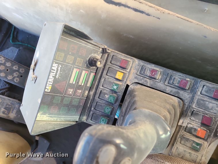 image for item LJ9357 2002 Caterpillar M315  wheeled excavator