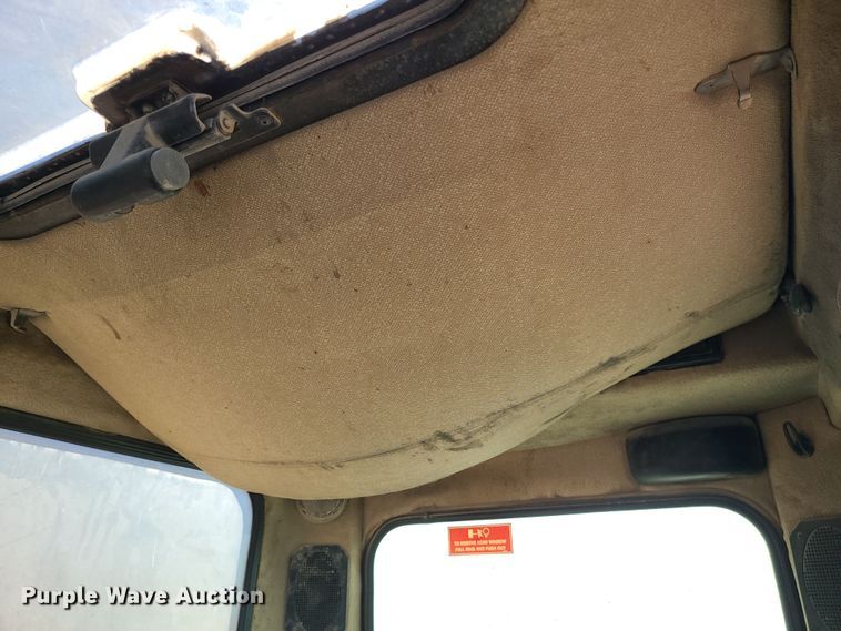 image for item LJ9357 2002 Caterpillar M315  wheeled excavator