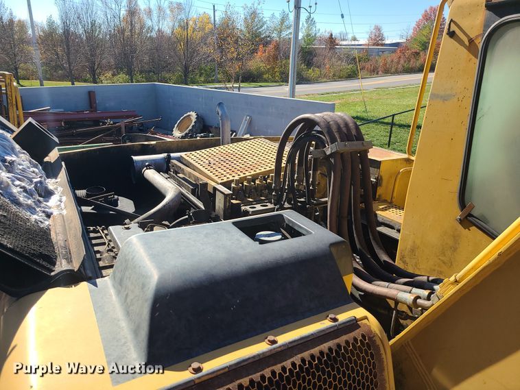 image for item LJ9357 2002 Caterpillar M315  wheeled excavator