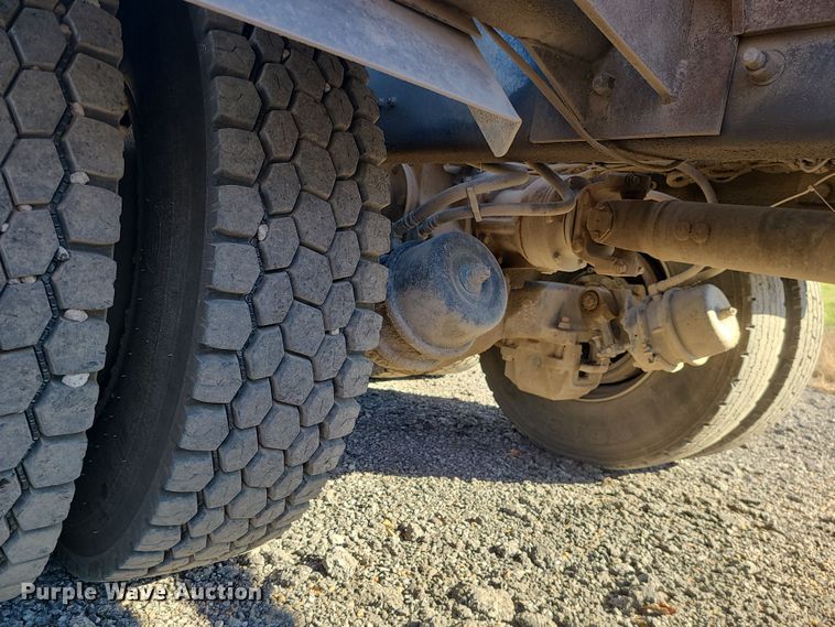 image for item LJ9360 2013 Mack LEU  hook lift truck