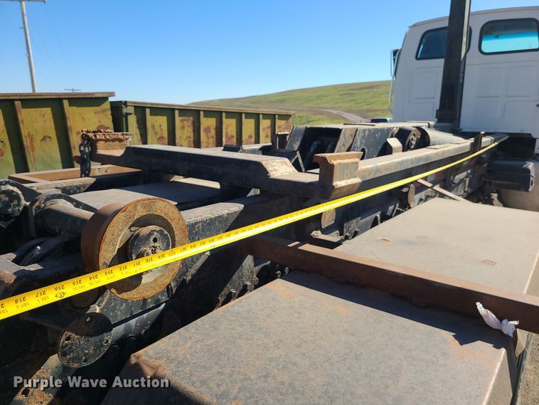 image for item LJ9361 2006 Sterling LT9500  hook lift truck