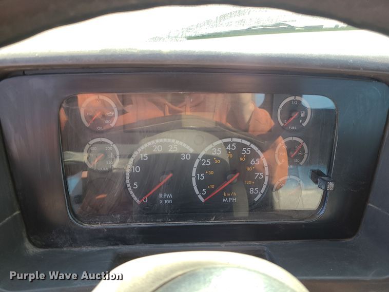 image for item LJ9361 2006 Sterling LT9500  hook lift truck