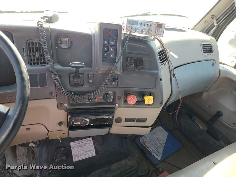 image for item LJ9361 2006 Sterling LT9500  hook lift truck