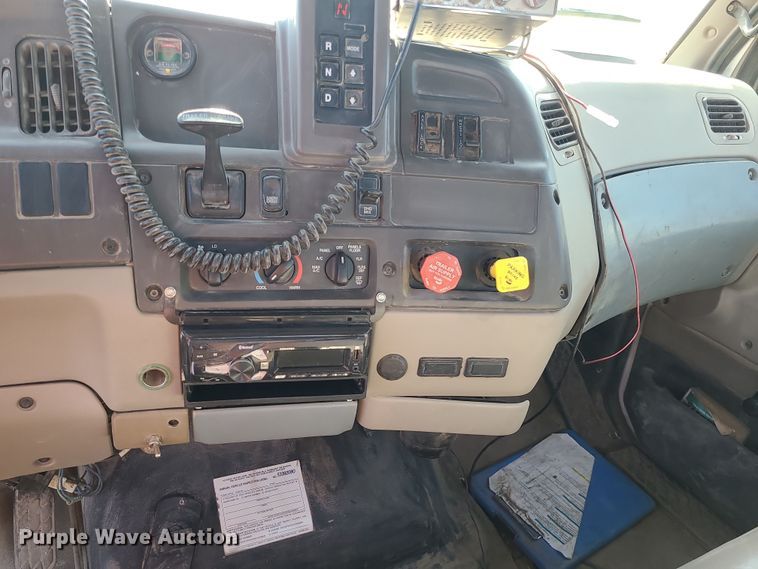 image for item LJ9361 2006 Sterling LT9500  hook lift truck