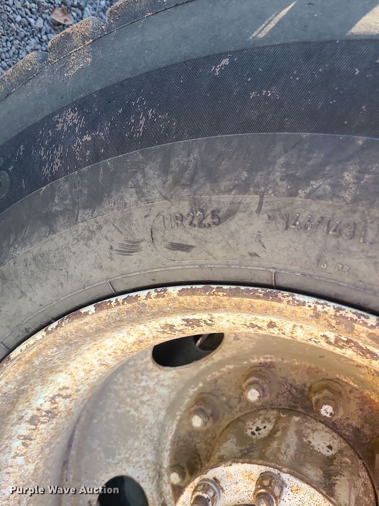 image for item LJ9361 2006 Sterling LT9500  hook lift truck