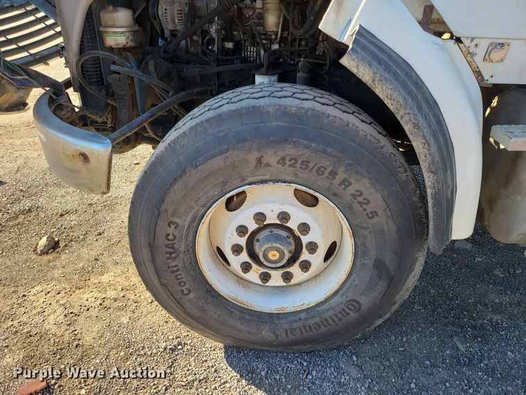 image for item LJ9361 2006 Sterling LT9500  hook lift truck