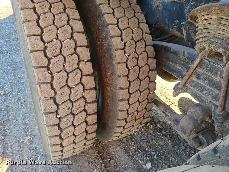 image for item LJ9361 2006 Sterling LT9500  hook lift truck