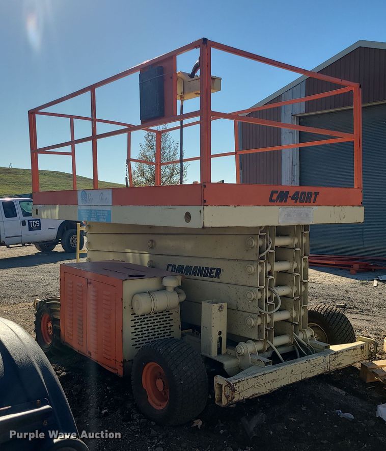 image for item LJ9365 JLG Commander CM-40RT  scissor lift