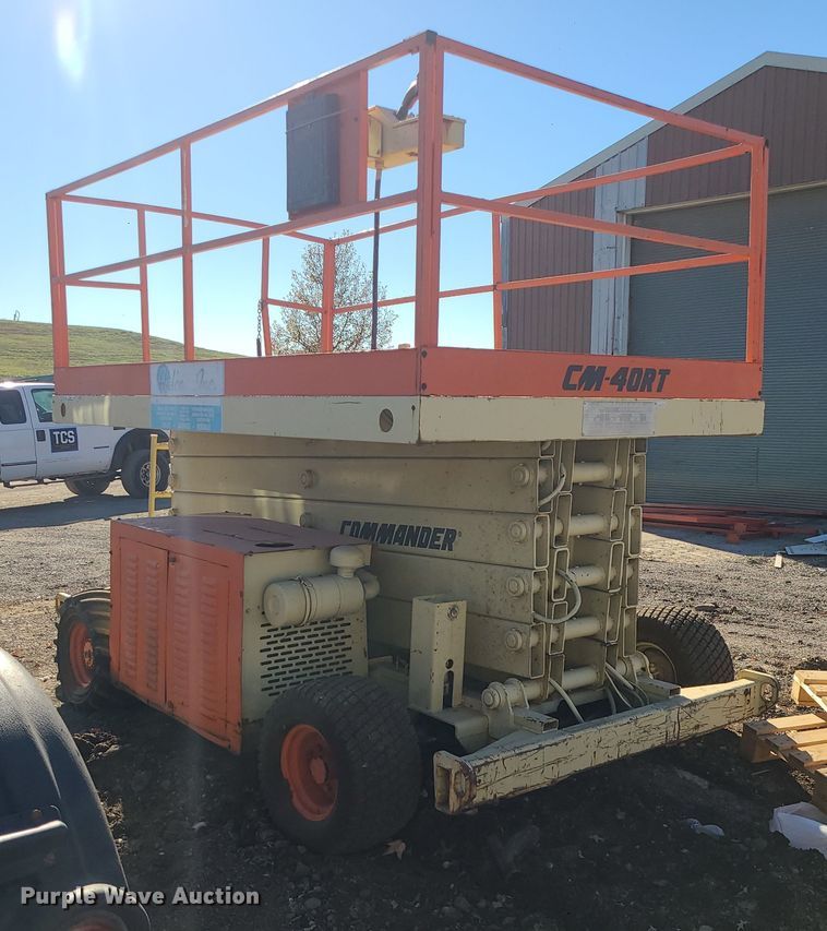 image for item LJ9365 JLG Commander CM-40RT  scissor lift