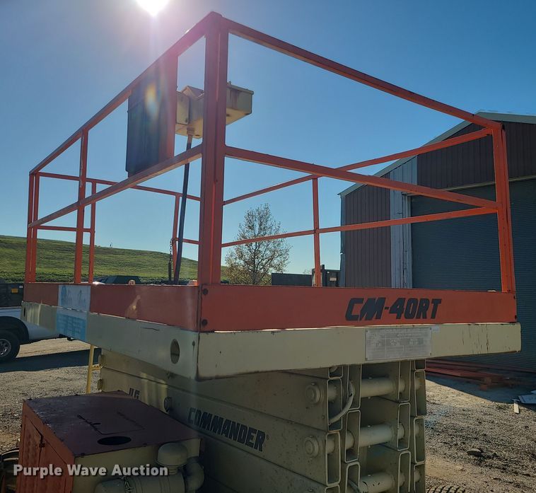 image for item LJ9365 JLG Commander CM-40RT  scissor lift