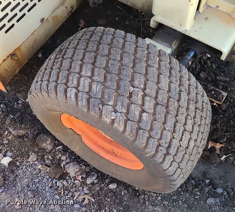 image for item LJ9365 JLG Commander CM-40RT  scissor lift