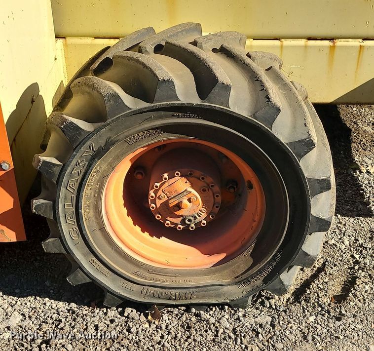 image for item LJ9365 JLG Commander CM-40RT  scissor lift