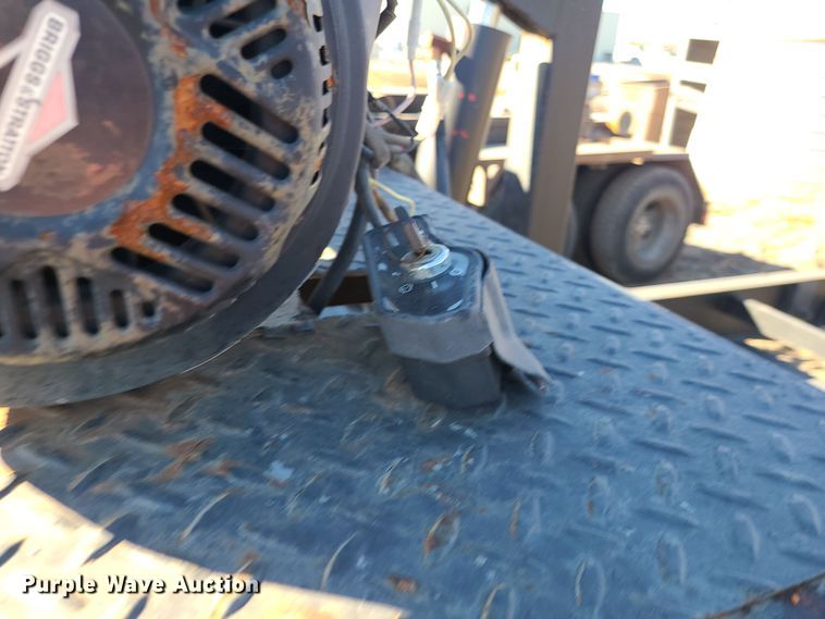 image for item LJ9366 1998 Cash Brothers  container trailer