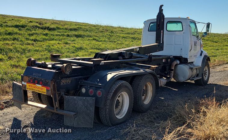 image for item LJ9368 2007 Sterling  hook lift truck