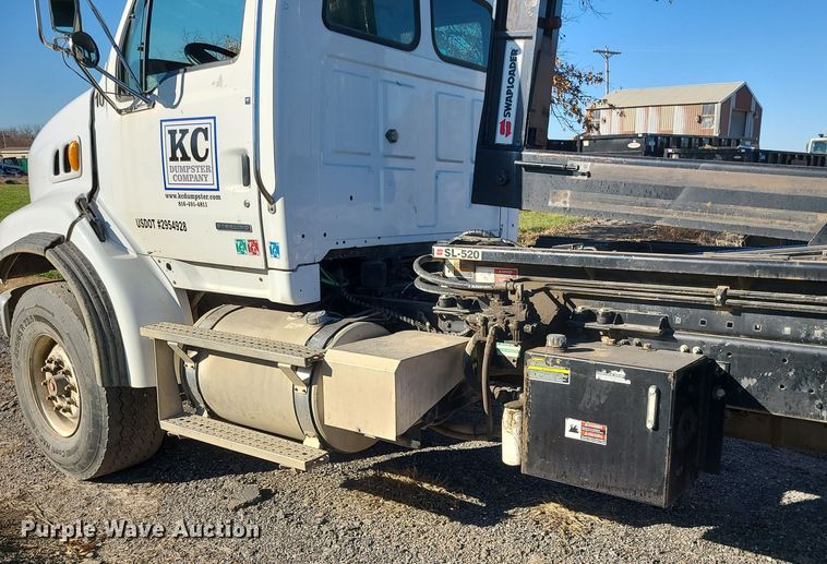 image for item LJ9368 2007 Sterling  hook lift truck