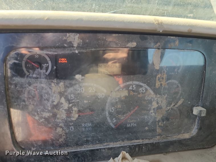 image for item LJ9368 2007 Sterling  hook lift truck