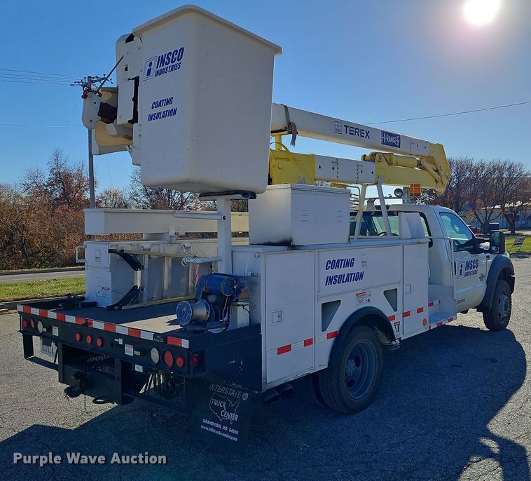 image for item LL9067 2015 Ford F550  bucket truck
