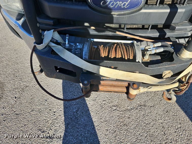 image for item LL9067 2015 Ford F550  bucket truck