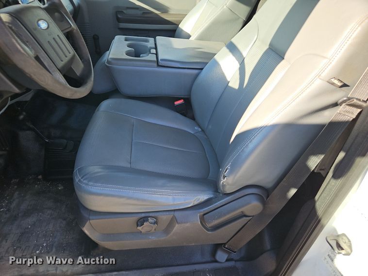 image for item LL9067 2015 Ford F550  bucket truck