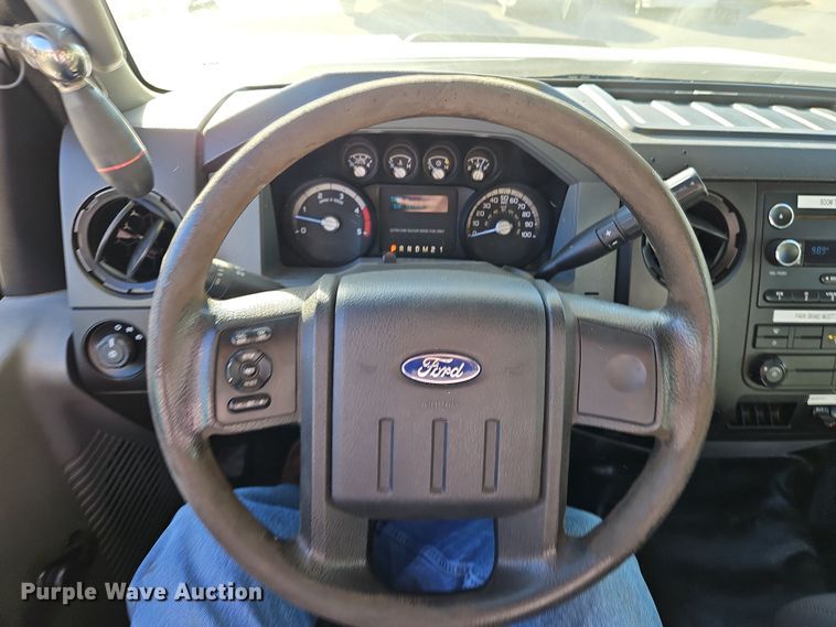 image for item LL9067 2015 Ford F550  bucket truck