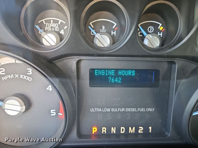 image for item LL9067 2015 Ford F550  bucket truck