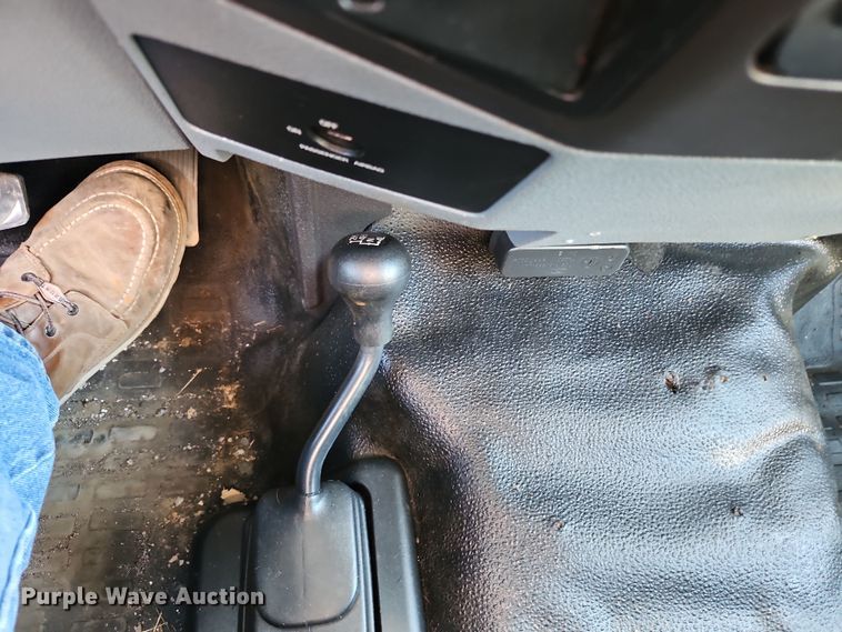 image for item LL9067 2015 Ford F550  bucket truck