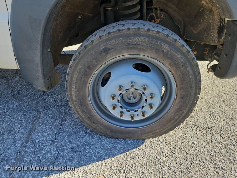 image for item LL9067 2015 Ford F550  bucket truck