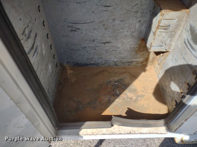 image for item LL9067 2015 Ford F550  bucket truck