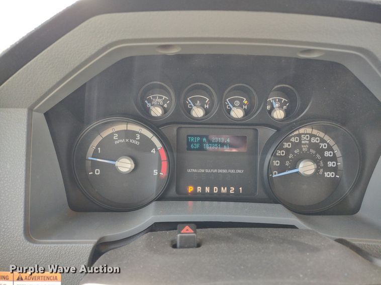 image for item LL9067 2015 Ford F550  bucket truck