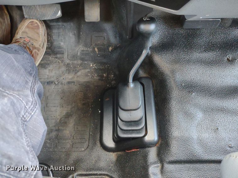 image for item LL9067 2015 Ford F550  bucket truck