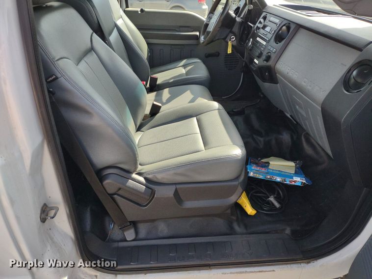 image for item LL9067 2015 Ford F550  bucket truck