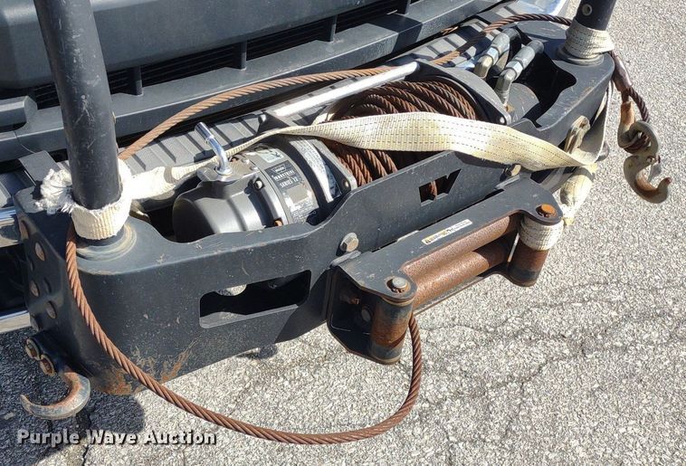 image for item LL9067 2015 Ford F550  bucket truck