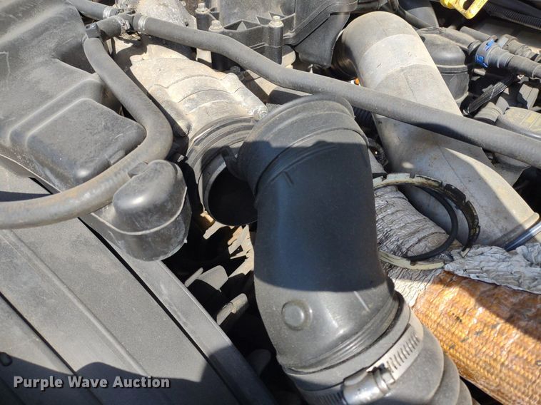 image for item LL9067 2015 Ford F550  bucket truck