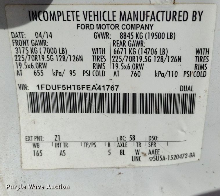 image for item LL9067 2015 Ford F550  bucket truck