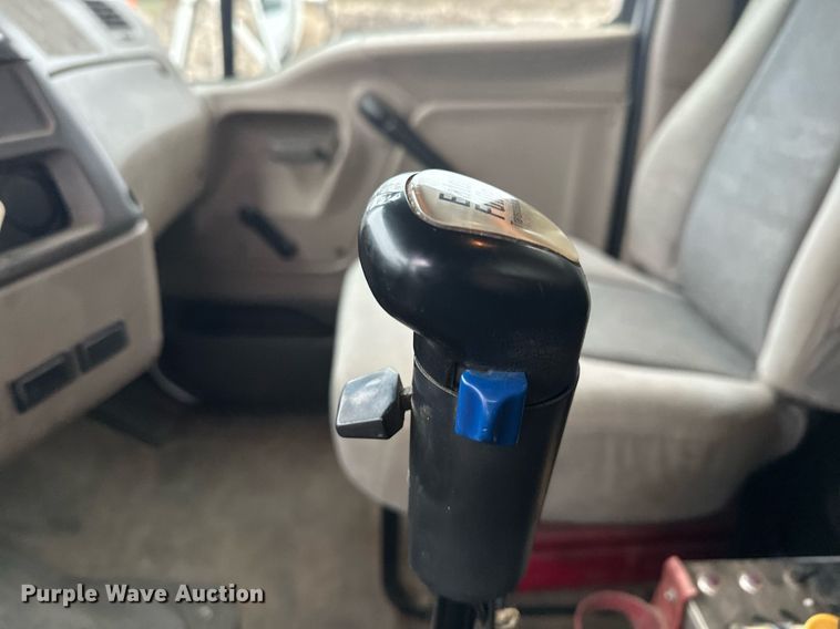 image for item LO9306 2005 Sterling L9500  dump truck