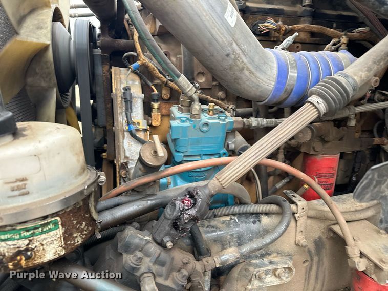 image for item LO9306 2005 Sterling L9500  dump truck