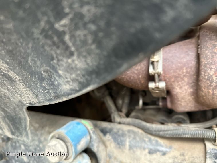 image for item LO9306 2005 Sterling L9500  dump truck