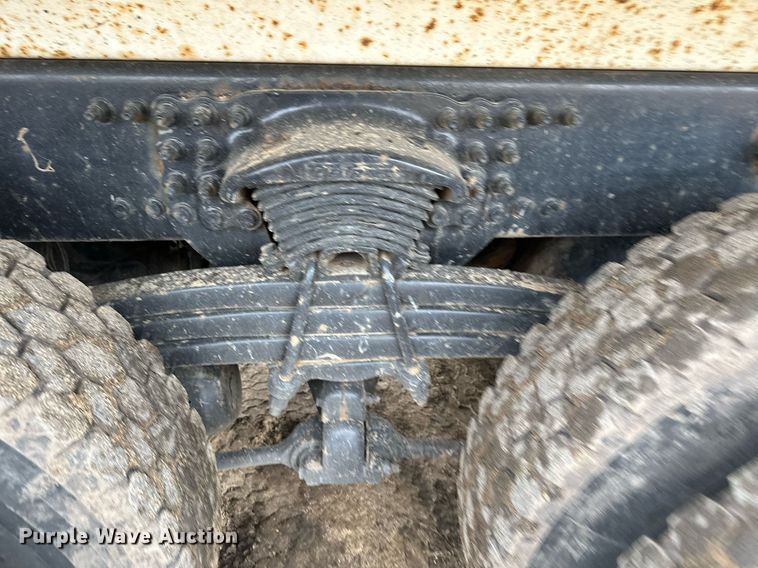 image for item LO9306 2005 Sterling L9500  dump truck