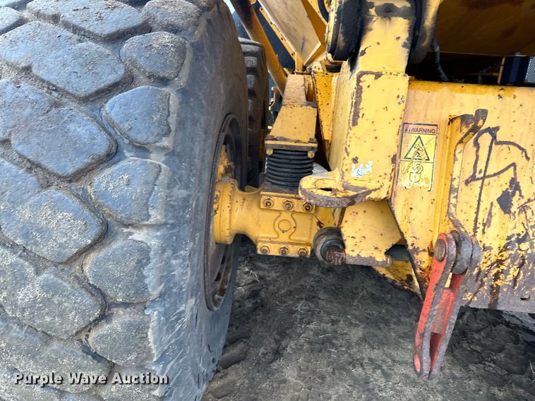 image for item LO9307 2001 Volvo A25C haul truck