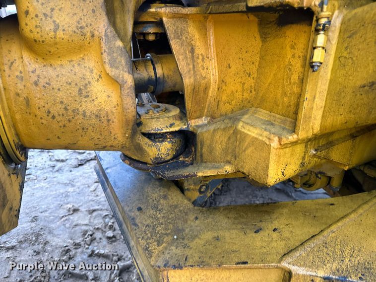 image for item LO9308 2001 Volvo A25C haul truck
