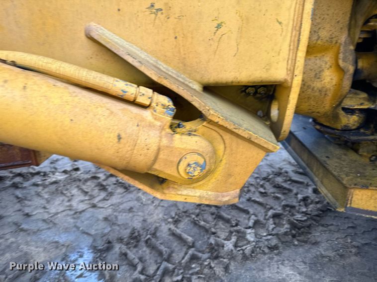 image for item LO9308 2001 Volvo A25C haul truck