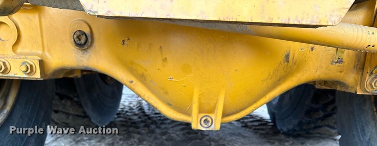 image for item LO9308 2001 Volvo A25C haul truck