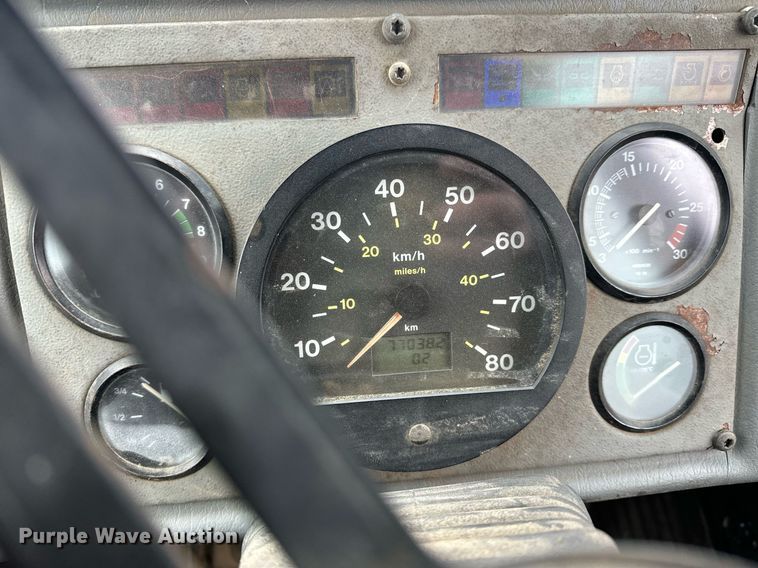 image for item LO9308 2001 Volvo A25C haul truck