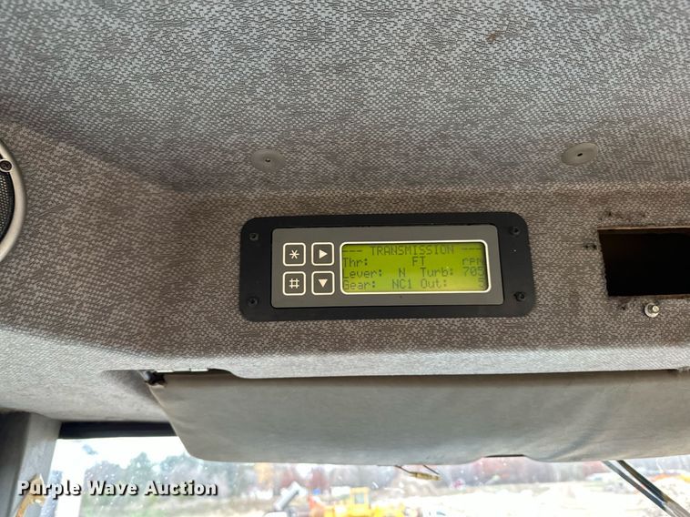 image for item LO9308 2001 Volvo A25C haul truck