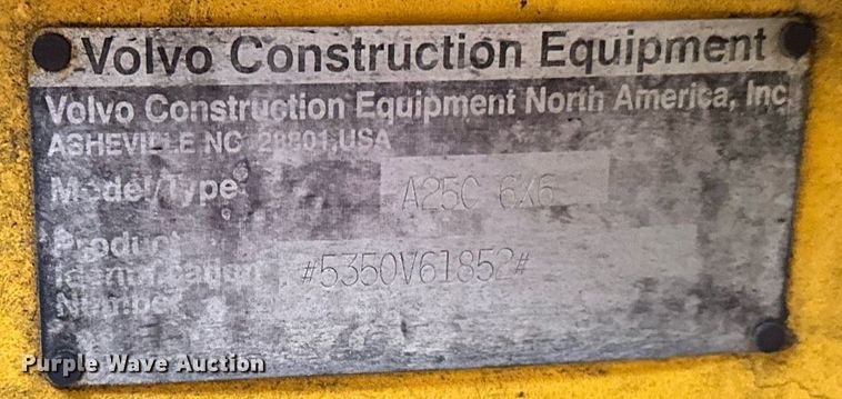 image for item LO9308 2001 Volvo A25C haul truck