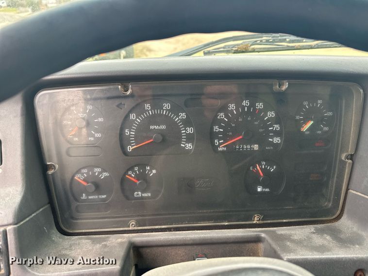 image for item LO9311 1998 Ford L8000  dump truck